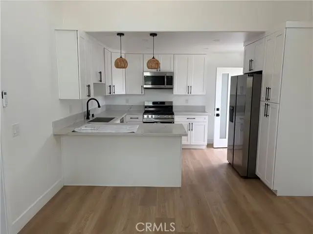 2460 Stoner Avenue, Los Angeles, CA 90064 - Image #3