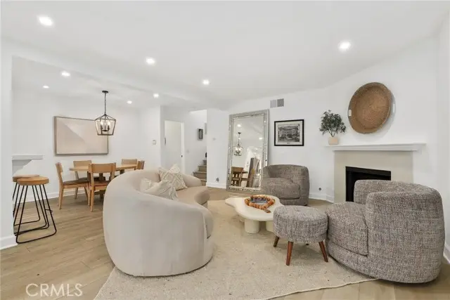 21500 Califa Street  #184, Woodland Hills, CA 91367 - Image #1