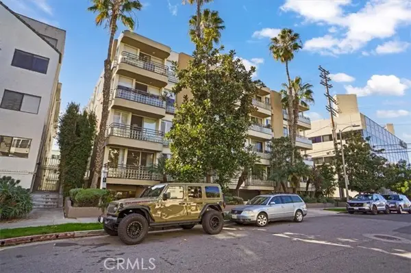 1819 Holmby Avenue  #104, Los Angeles, CA 90025