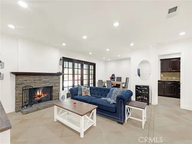 9527 oso Avenue, Chatsworth, CA 91311 - Image #3