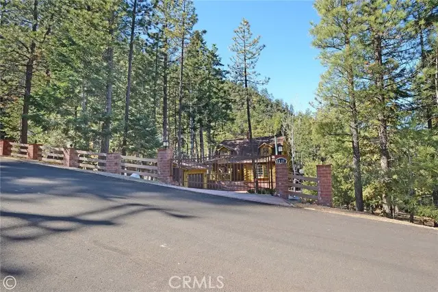 1217 Azalea Drive, Pine Mountain Club, CA 93222 - #2
