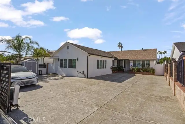 7409 Irvine Drive, North Hollywood, CA 91605 - Image #2