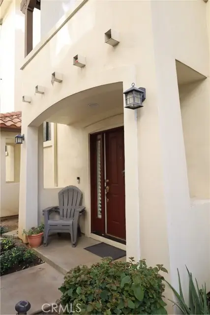 1075 Maclay  #14, San Fernando, CA 91340 - Image #1