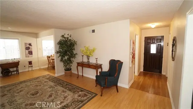 16519 Minnehaha, Granada Hills, CA 91344 - #2