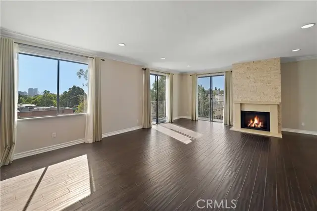 152 Oakhurst Drive  #304, Beverly Hills, CA 90212 - #2