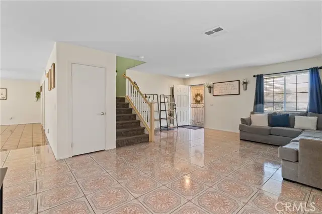 45728 Barham, Lancaster, CA 93534 - Image #3