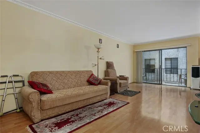 7300 Franklin Avenue  #354, Los Angeles, CA 90046 - Image #3