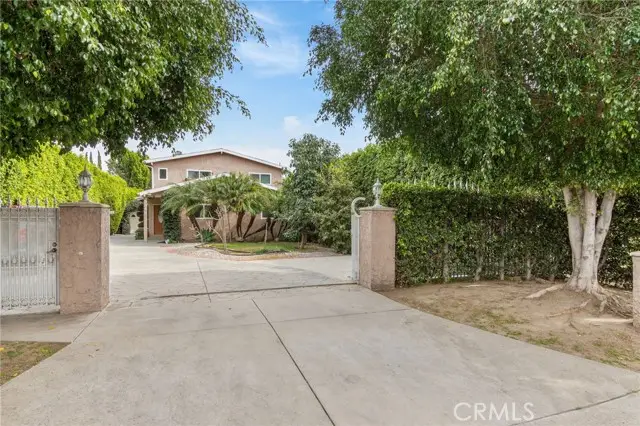 9340 Burnet Ave, North Hills, CA 91343 - #2