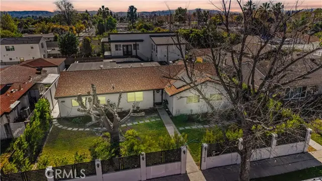 20200 Lassen, Chatsworth, CA 91311 - #1