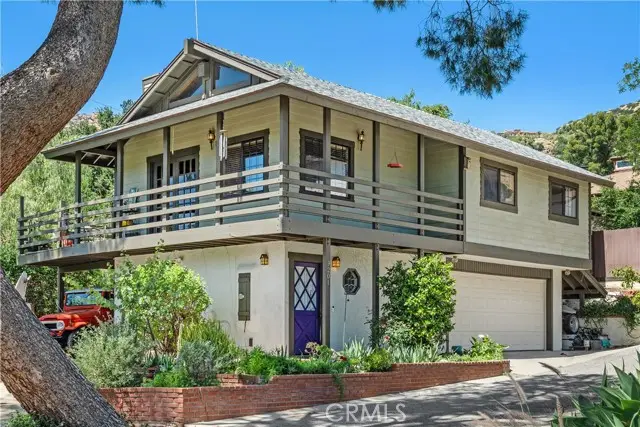 9201 Grundy Lane, Chatsworth, CA 91311 - #1