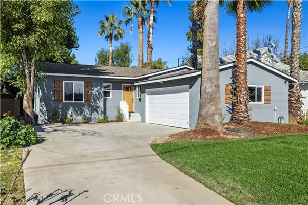 15933 Haynes Street, Van Nuys, CA 91406