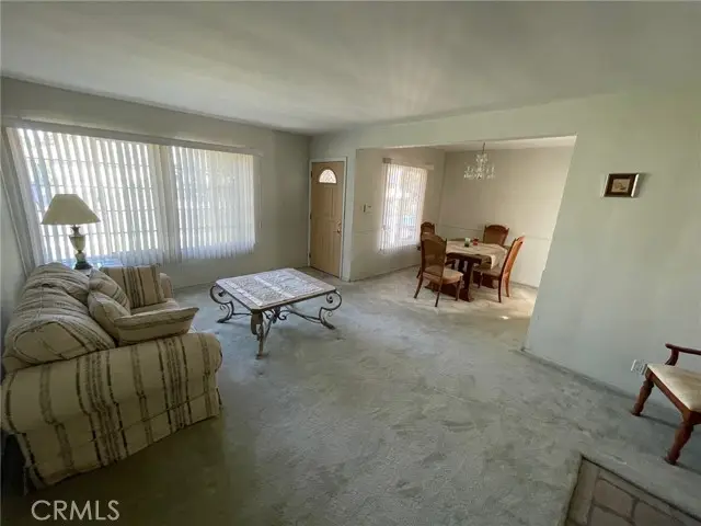 5717 Natick Avenue, Sherman Oaks, CA 91411 - Image #2