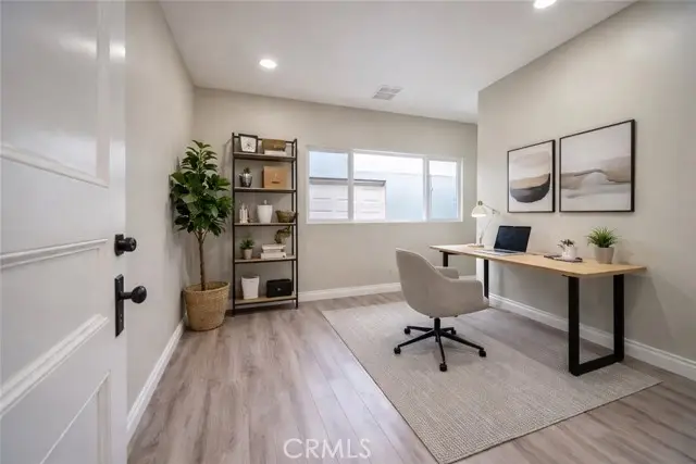 5709 Beverly Boulevard, Los Angeles, CA 90022 - Image #1