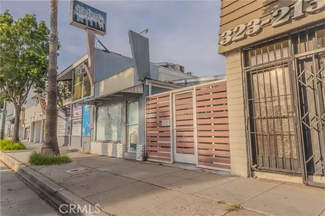 5709 Beverly Boulevard, Los Angeles, CA 90022 - Image #2