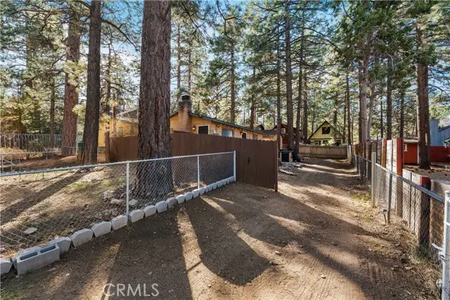 314 Victoria, Sugarloaf, CA 92386 - #2