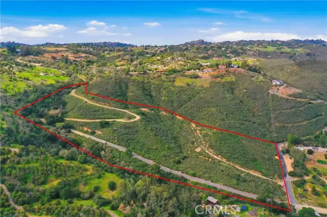 27995 Cougar Pass, Escondido, CA 92026 - Image #1