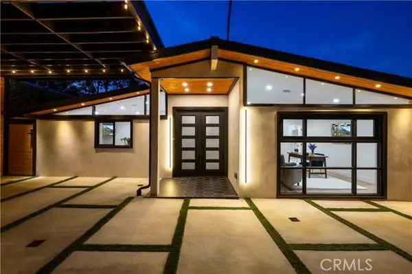 22263 Flanco, Woodland Hills, CA 91364