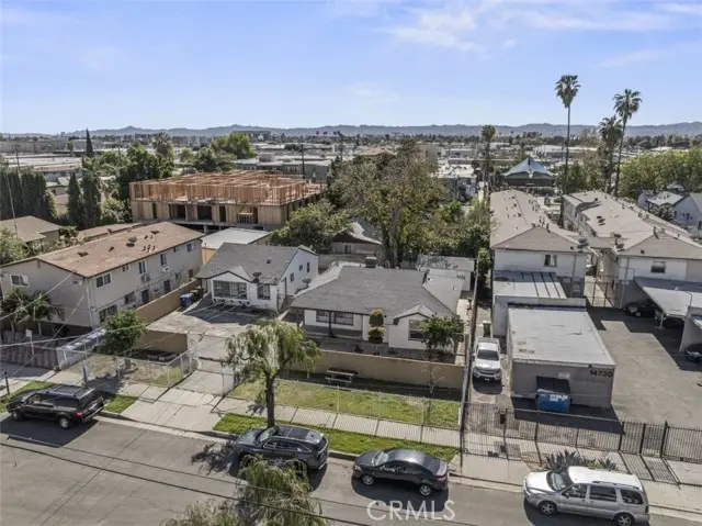 14722 Strathern, Panorama City, CA 91402 - #2