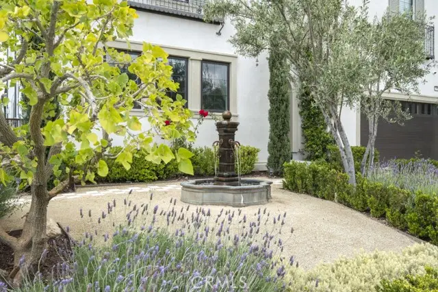 11003 Sweetwater Court, Chatsworth, CA 91311 - Image #3