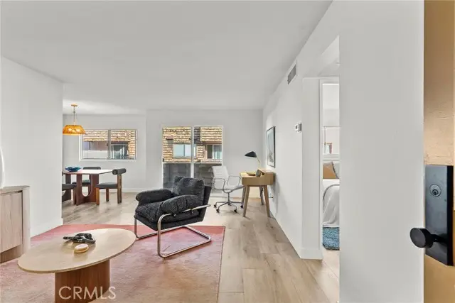 5400 Newcastle  #12, Encino, CA 91316 - Image #1