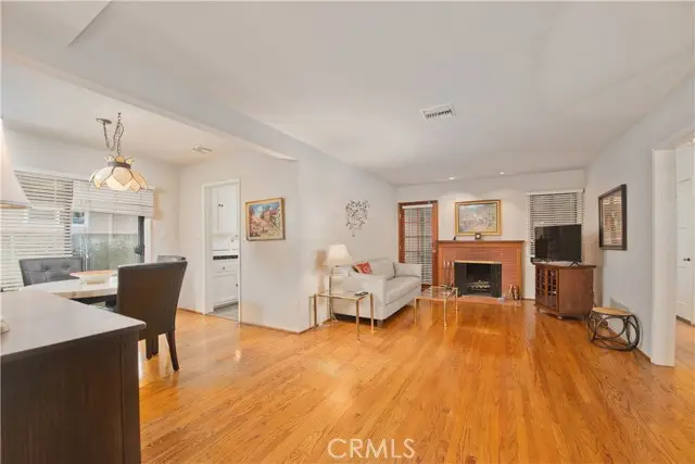 6631 Densmore, Van Nuys, CA 91406 - #2