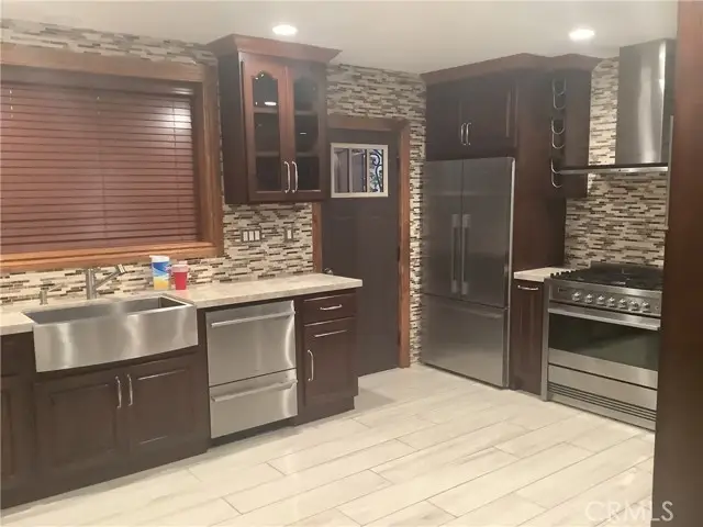 730 109th, Los Angeles, CA 90044 - #2