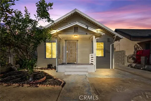 687 49th, Los Angeles, CA 90011