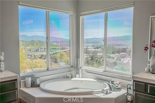 28076 Bridlewood, Castaic, CA 91384