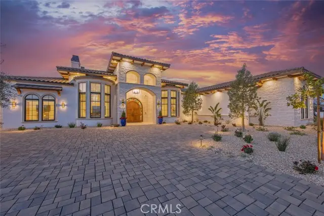 277 Crestview Avenue, Camarillo, CA 93010 - #1