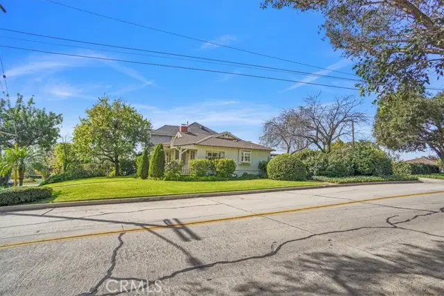 1083 Fairmount, Burbank, CA 91501 - #2