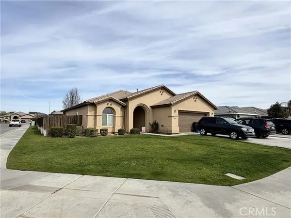 600 Vancluse Bay Drive, Bakersfield, CA 93307