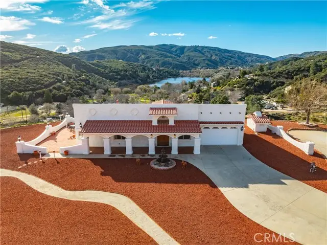 43738 Mountain View Rd, Lake Hughes, CA 93532 - #1