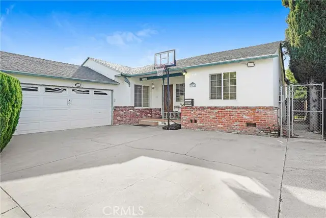 19624 Kittridge Street, Reseda, CA 91335 - #2