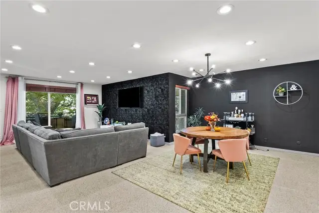 6752 Hillpark Drive  #202, Los Angeles, CA 90068 - #1