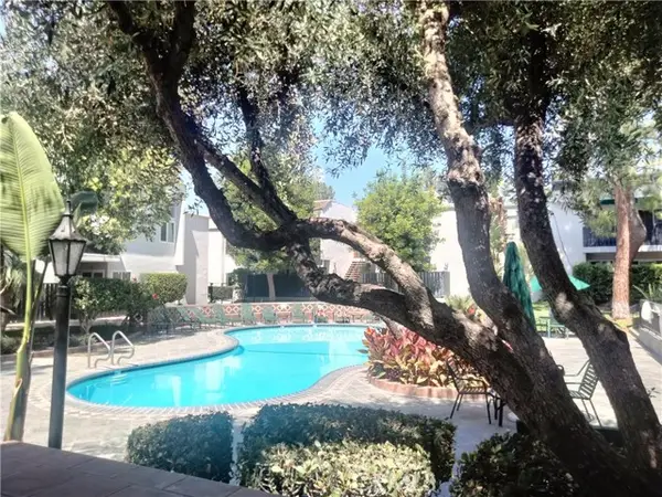 18645 Hatteras  #186, Tarzana, CA 91356