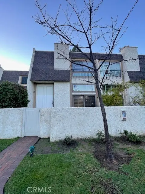 6201 Shoup  #79, Woodland Hills, CA 91367