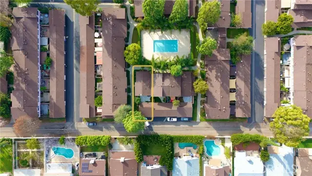 7554 Corbin  #4, Reseda, CA 91335 - #1