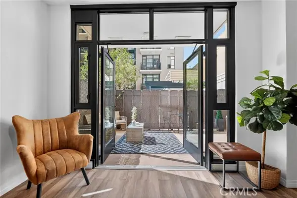 530 K Street  #218, San Diego, CA 92101