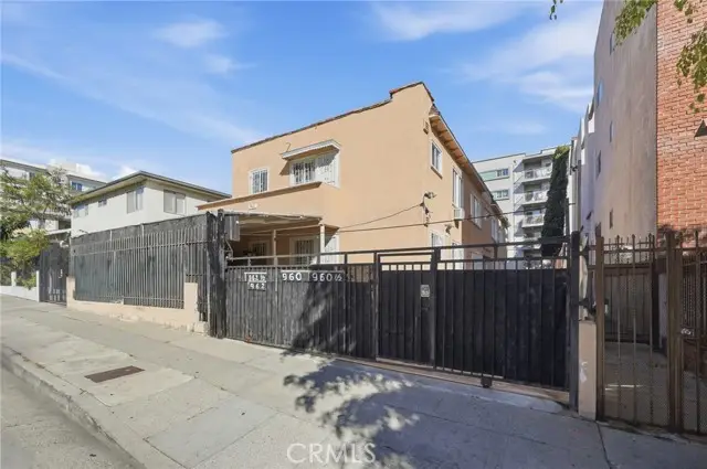 960 Kingsley, Los Angeles, CA 90006 - #3