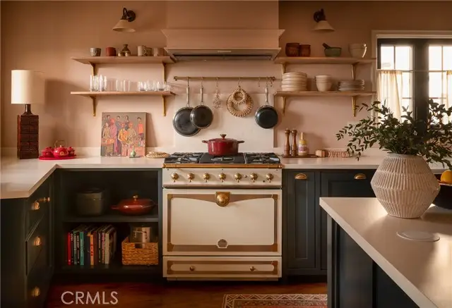 734 Parkman, Los Angeles, CA 90026 - #1