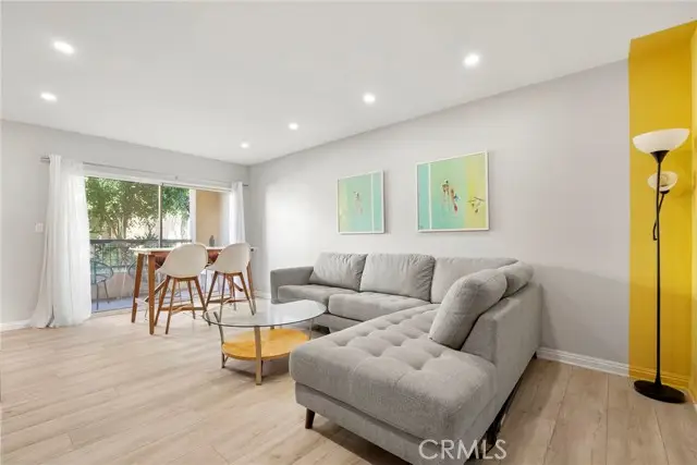 18307 Burbank  #5, Tarzana, CA 91356 - #2