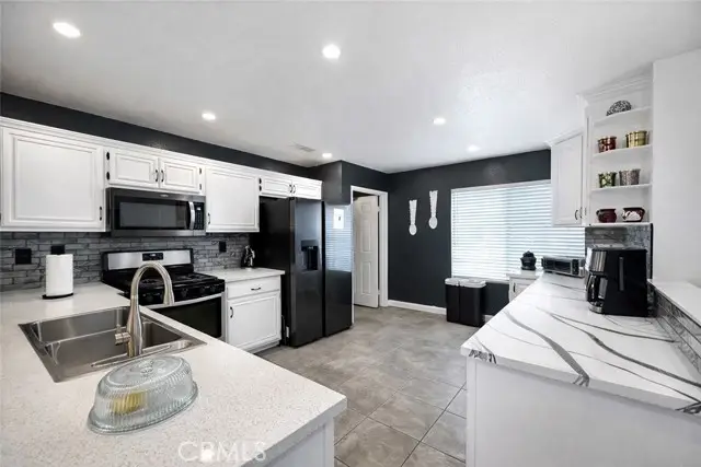 6144 Treehaven Court, Lancaster, CA 93536 - #2