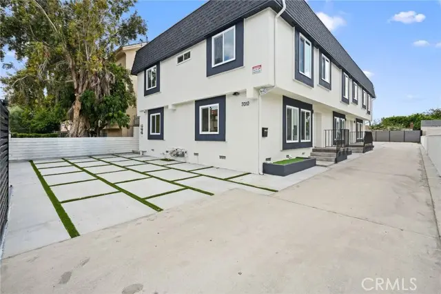 7010 Lennox Avenue, Van Nuys, CA 91405 - #1
