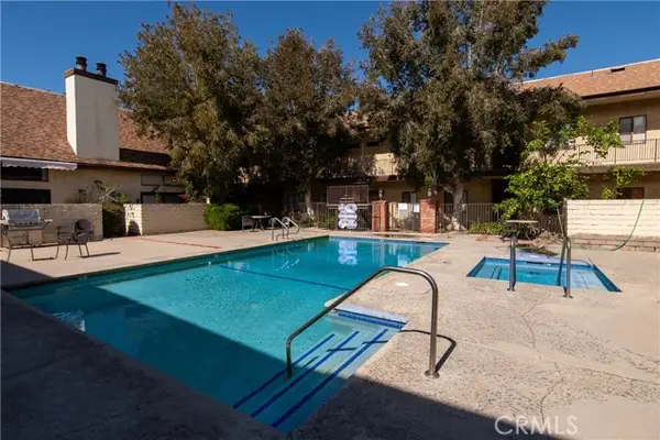 7632 Topanga Canyon  #117, Canoga Park, CA 91304