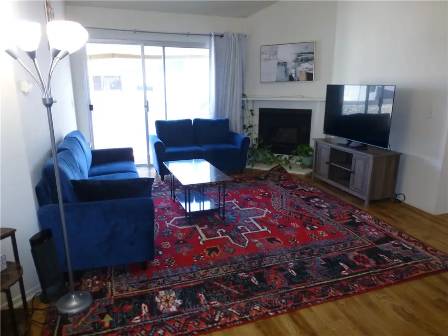 20253 Keswick Street  #325, Winnetka, CA 91306 - #3