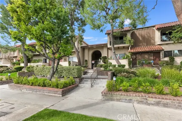 19545 Sherman Way  #47, Reseda, CA 91335