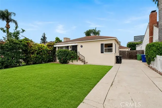 15224 La Maida, Sherman Oaks, CA 91403 - #3