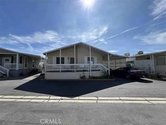 17 Serra Way, Mission Hills, CA 91345 - #1