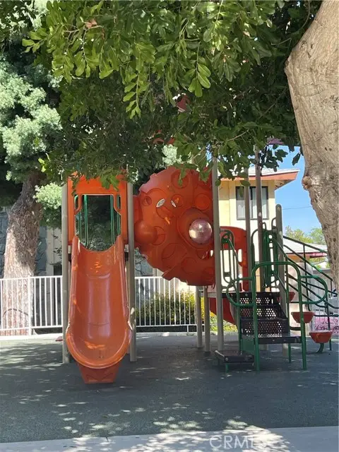 8105 Canby  #4, Reseda, CA 91335 - #2