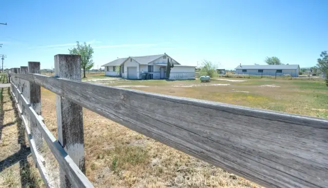 5902 Margaritha, Rosamond, CA 93560 - #3